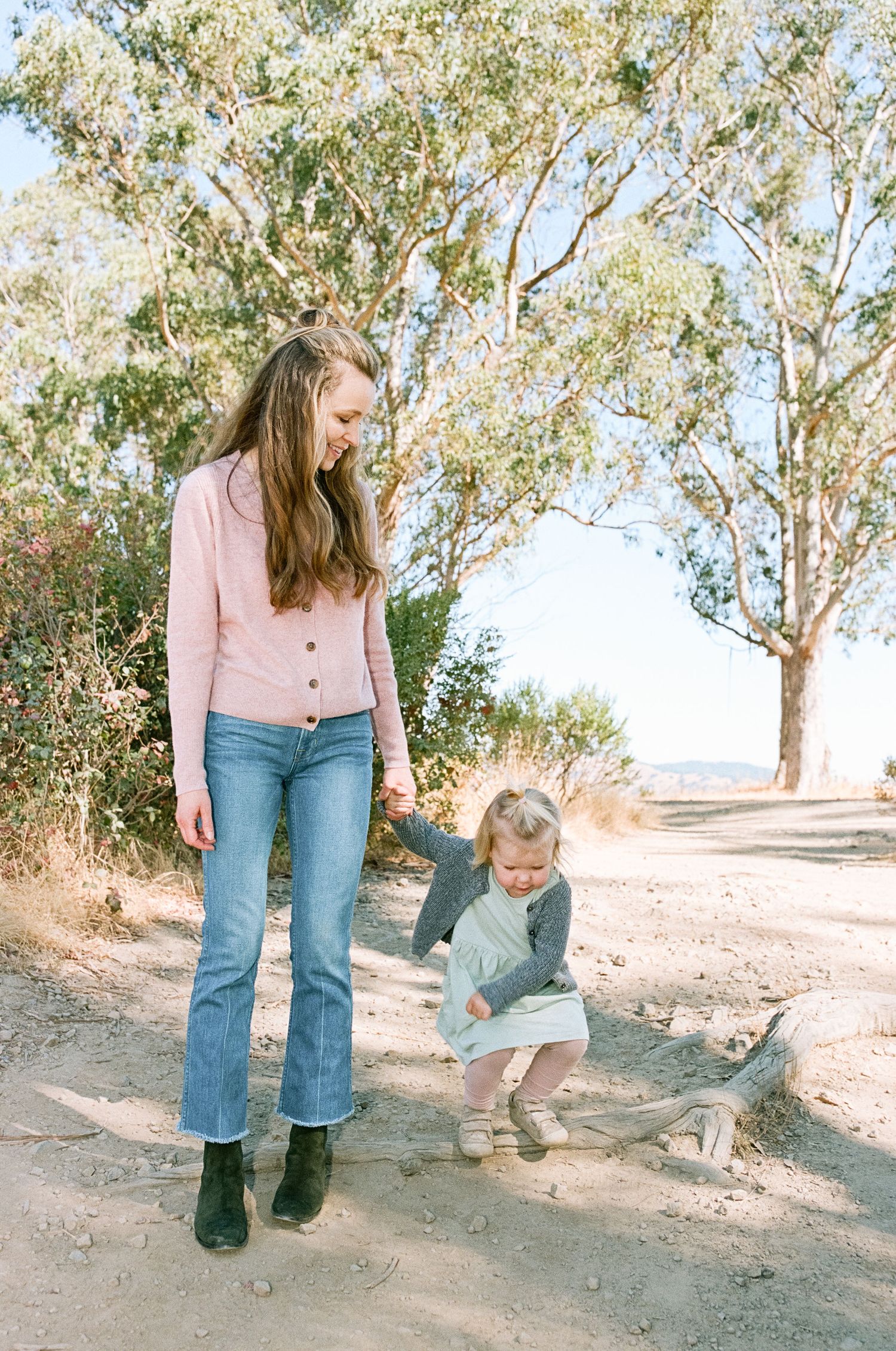 Photo from Discover the Perfect Family Photo Spot: Hidden Gem in San Rafael's Hills